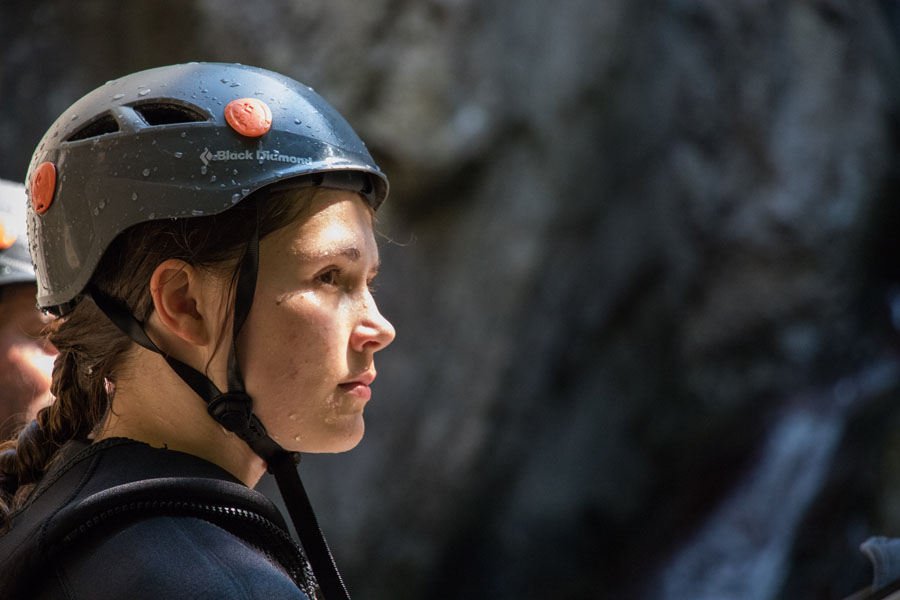 Un expérience unique au gourg des anelles canyoning