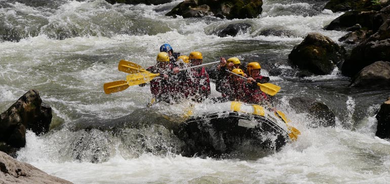 rafting dans les gorges de l'Aude