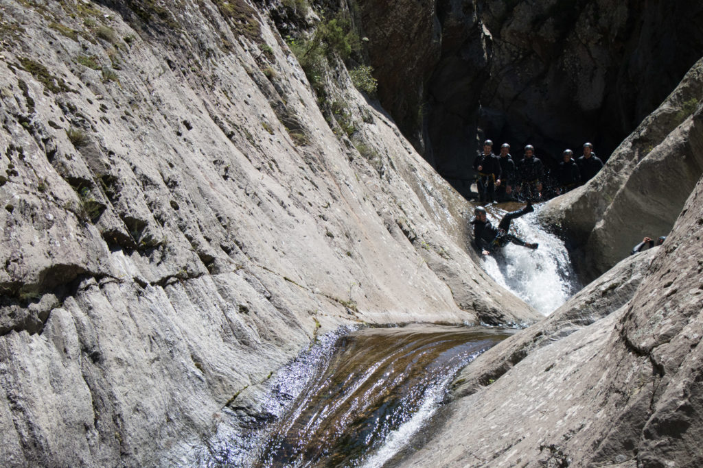 toboggan en canyoning dans les pyrénées