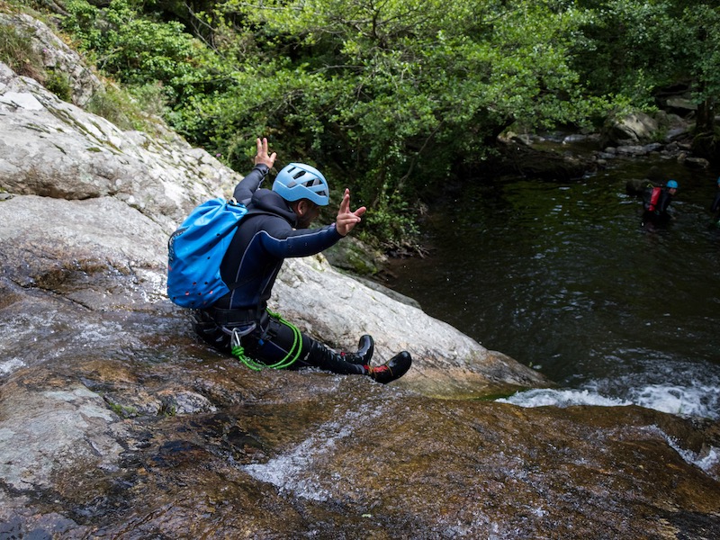 Canyoning entre amis à la frontière espagnole, une journée riche en émotions dans les canyons proches d'Argelès-sur-Mer