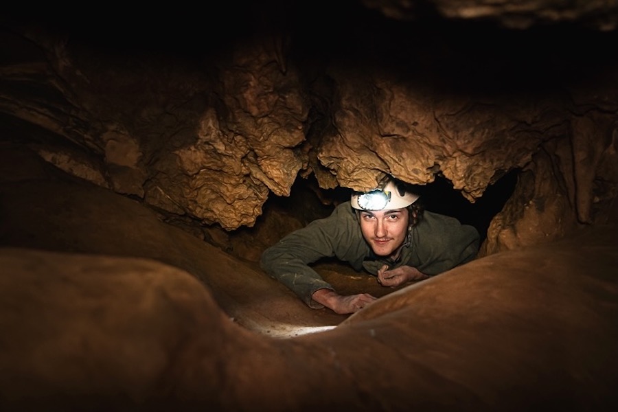 speleologie traversée english