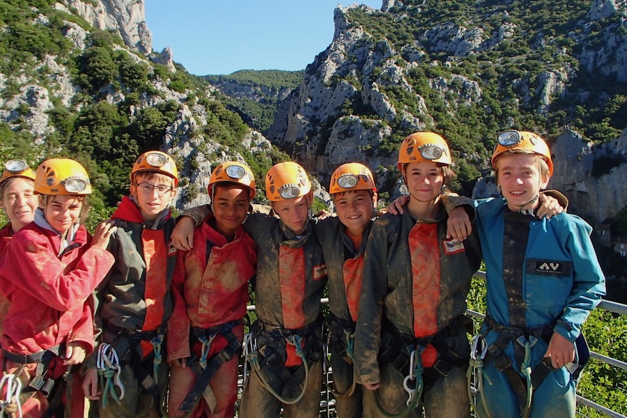 Aventure en famille dans les Pyrénées-Orientales à la via ferrata Pichona à Saint-Paul-de-Fenouillet